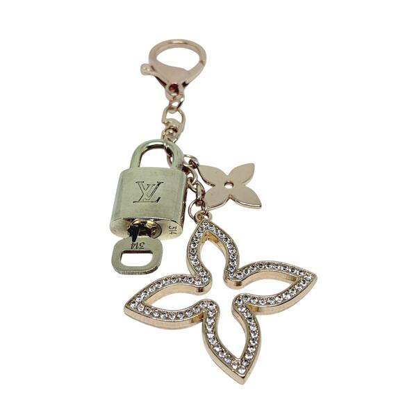 Louis Vuitton Lock & Key Set #314 w/ a Black/Rhinestone Clover Charm Keychain - Picture 1 of 6